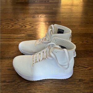 Nobull women’s outwork high top size 7.5